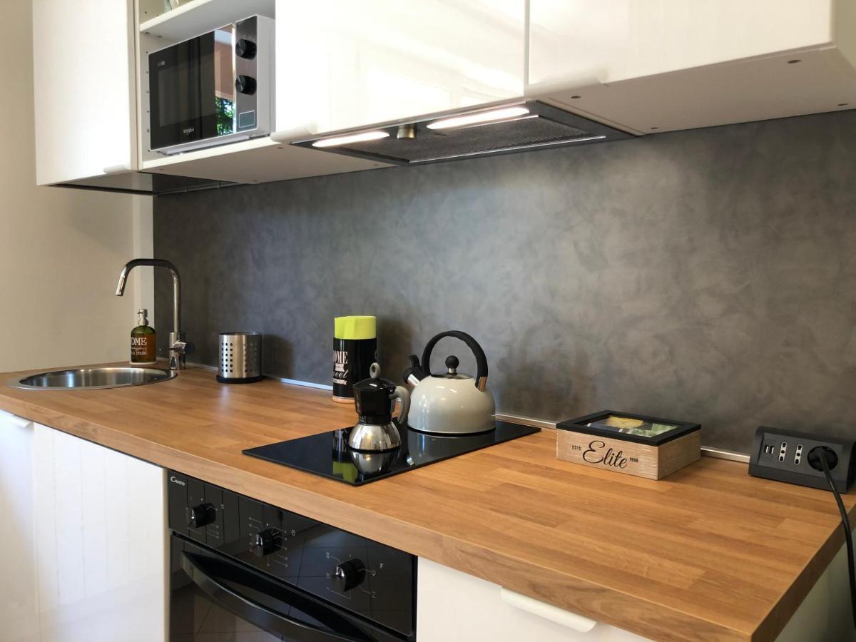 Area33 Guest House 볼로냐 외부 사진